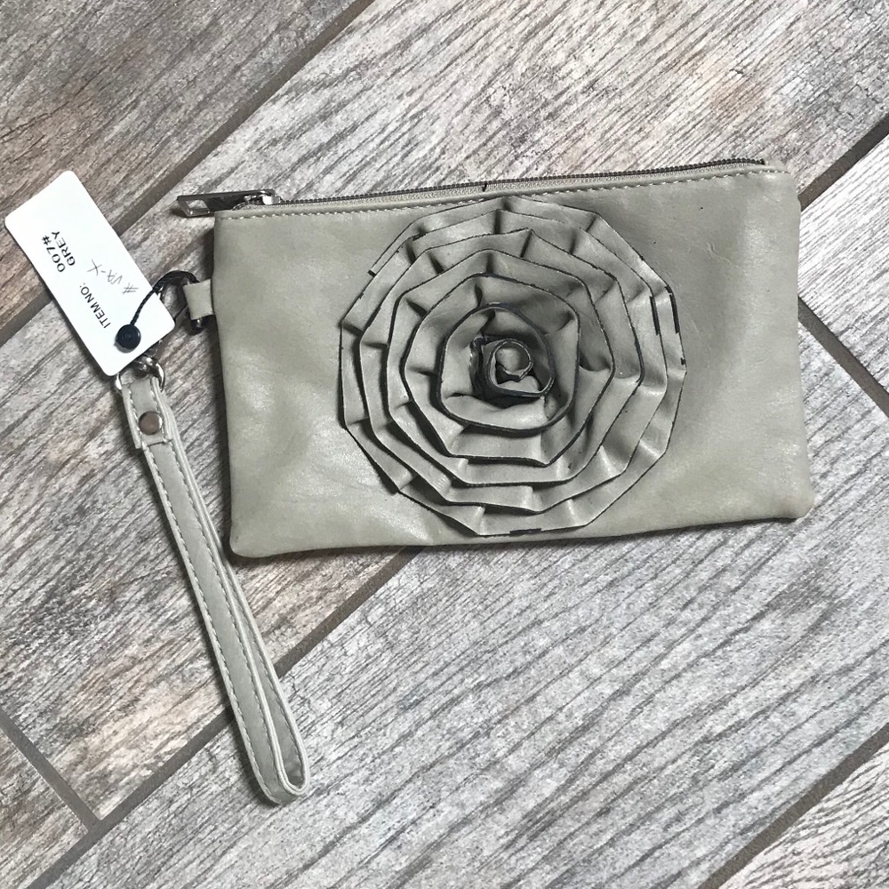 Bottar Clutch